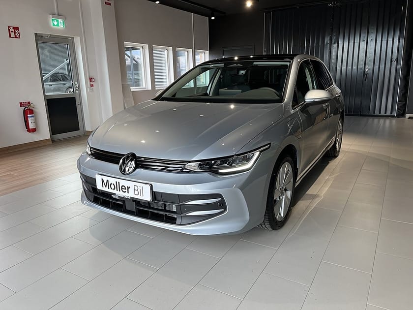Bild 1 av Volkswagen Golf eHybrid LIFE 204 HK DSG6