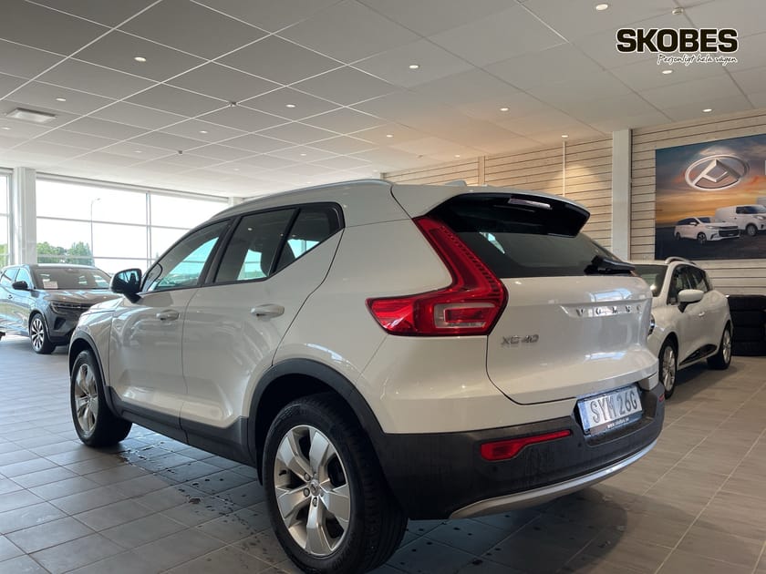 Bild 4 av Volvo XC40 T3 FWD aut Momentum Edition