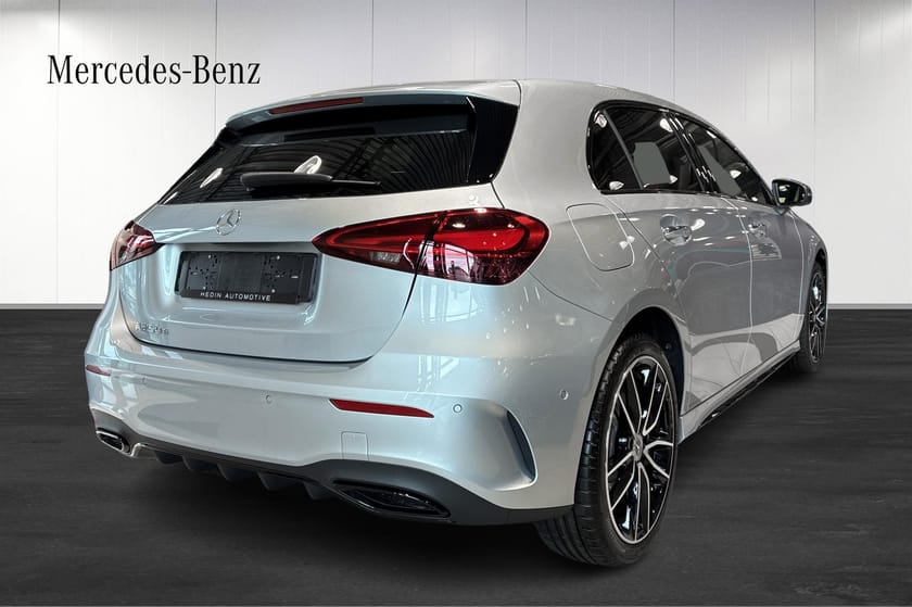 Bild 3 av Mercedes-Benz A 250 e