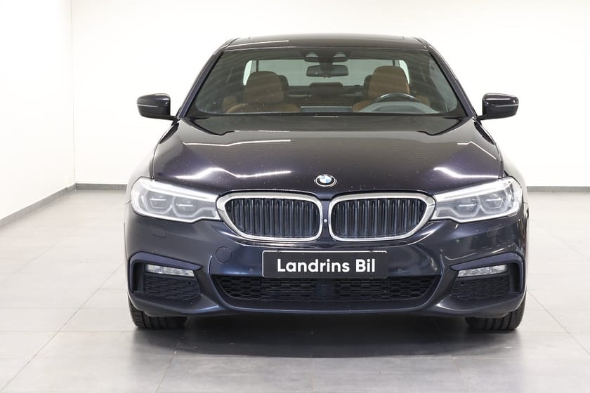 Bild 2 av BMW 530d xDrive Sedan 530 Steptronic M Sport