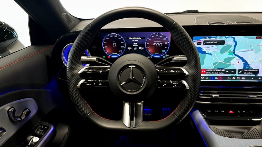 Bild 4 av Mercedes-Benz CLA 350 4MATIC