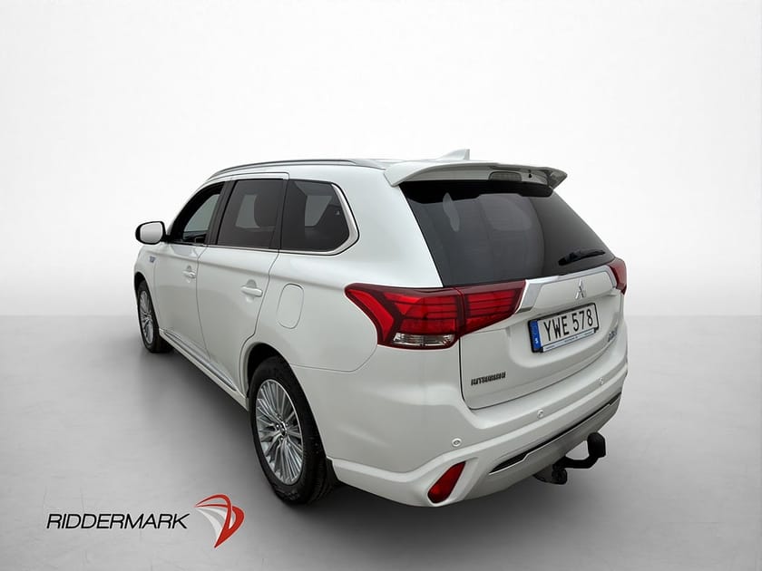 Bild 5 av Mitsubishi Outlander PHEV 224hk AWD Business 360° Värm Drag