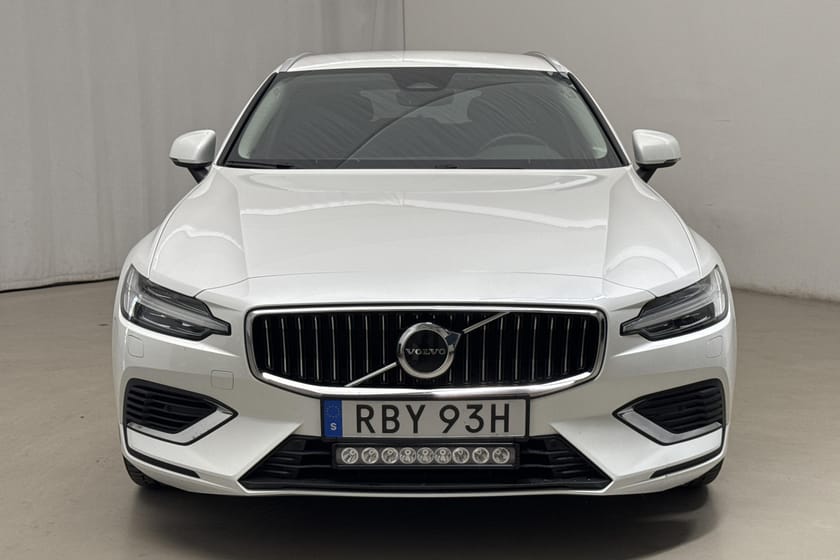 Bild 5 av Volvo V60 T6 AWD Recharge (350hk) Plus Bright Helläder