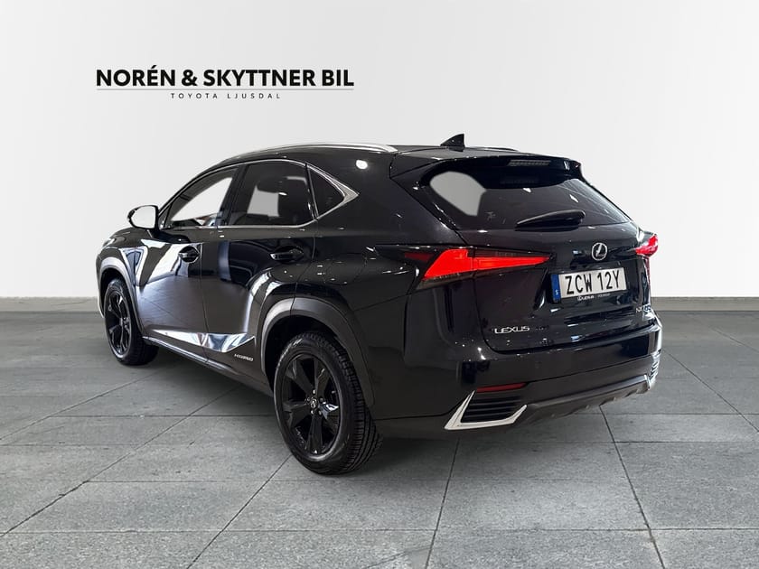 Bild 2 av Lexus NX 300h AWD