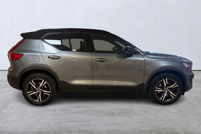 Bild 3 av Volvo XC40 D4 AWD R-Design