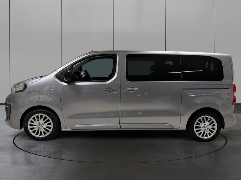 Bilde 2 av Peugeot e-Traveller 75 