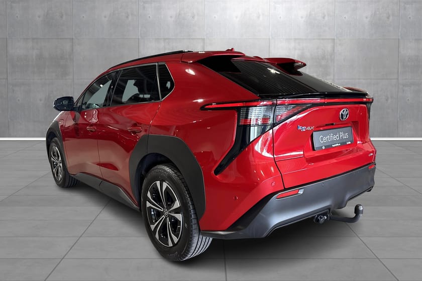 Bilde 3 av Toyota bZ4X Active Tech / AWD / Velholdt / LAV KM