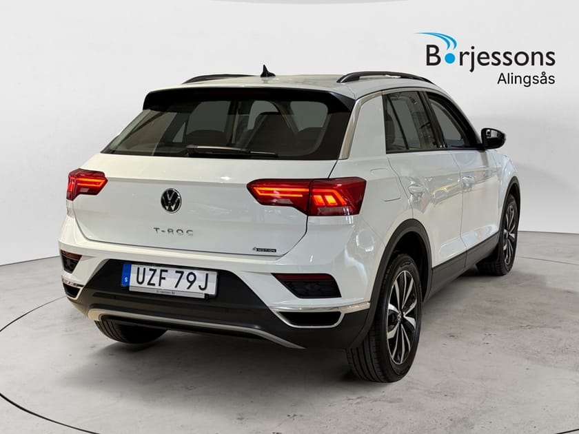 Bild 3 av Volkswagen T-Roc TSI 4Motion 190hk Drag/Värmare/Kamera/Keyless