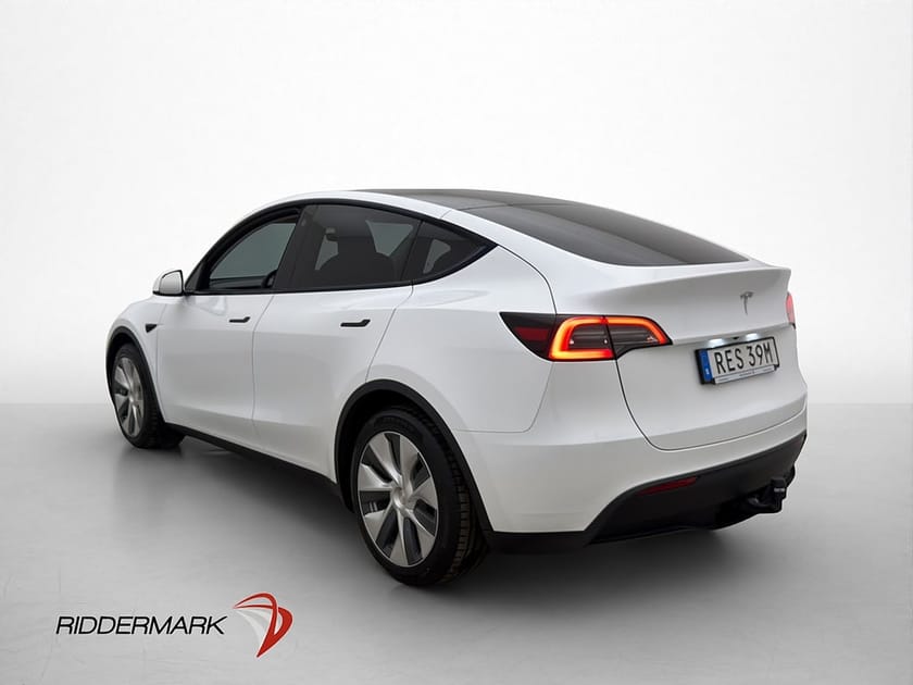 Bild 5 av Tesla Model Y Standard Range RWD Autopilot Dragkrok Sv.Såld MOMS
