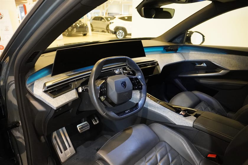 Bild 2 av Peugeot 3008 HYBRID 136