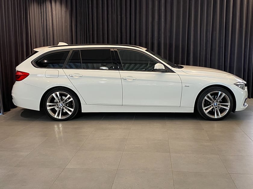Bild 4 av BMW 318d Touring Steptronic Sport line