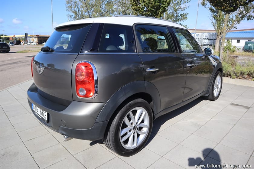 Bild 3 av MINI Countryman Cooper D 112hk Svensksåld V-hjul