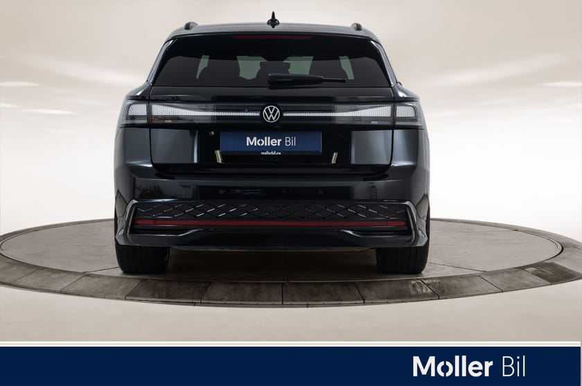 Bilde 4 av Volkswagen ID.7 GTX Tourer