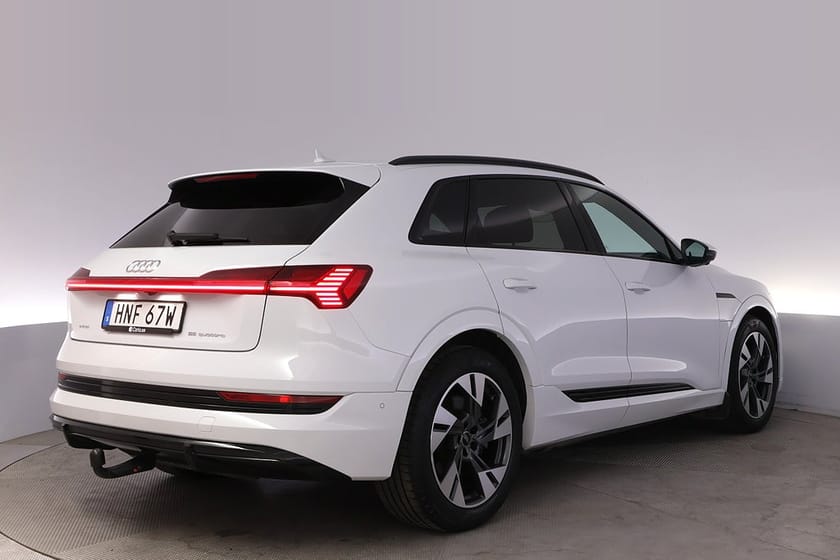 Bild 5 av Audi e-tron 55 quattro S-line Pano B&O 360 Drag AdapFart