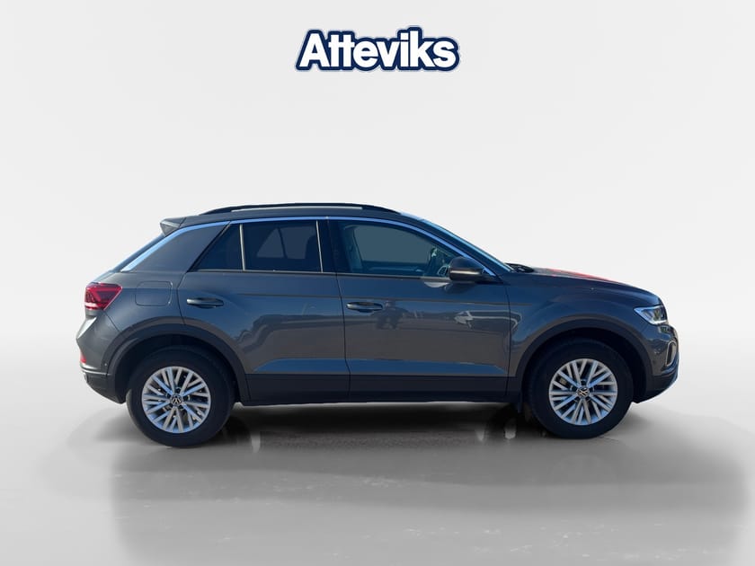 Bild 2 av Volkswagen T-Roc TSI 150hk DSG P-värmare/Kamera