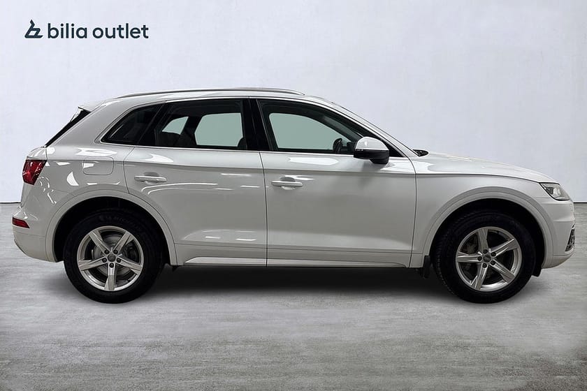 Bild 5 av Audi Q5 2.0 TDI quattro Nyservad Nybeskt Drag D-värmare PDC Bak