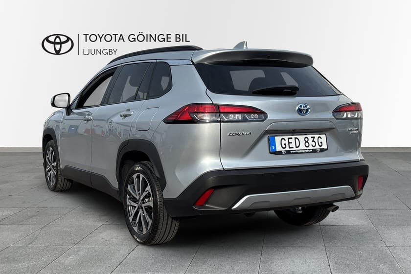 Bild 3 av Toyota Corolla Cross Hybrid AWD-i 2,0 EXECUTIVE SKINN JBL