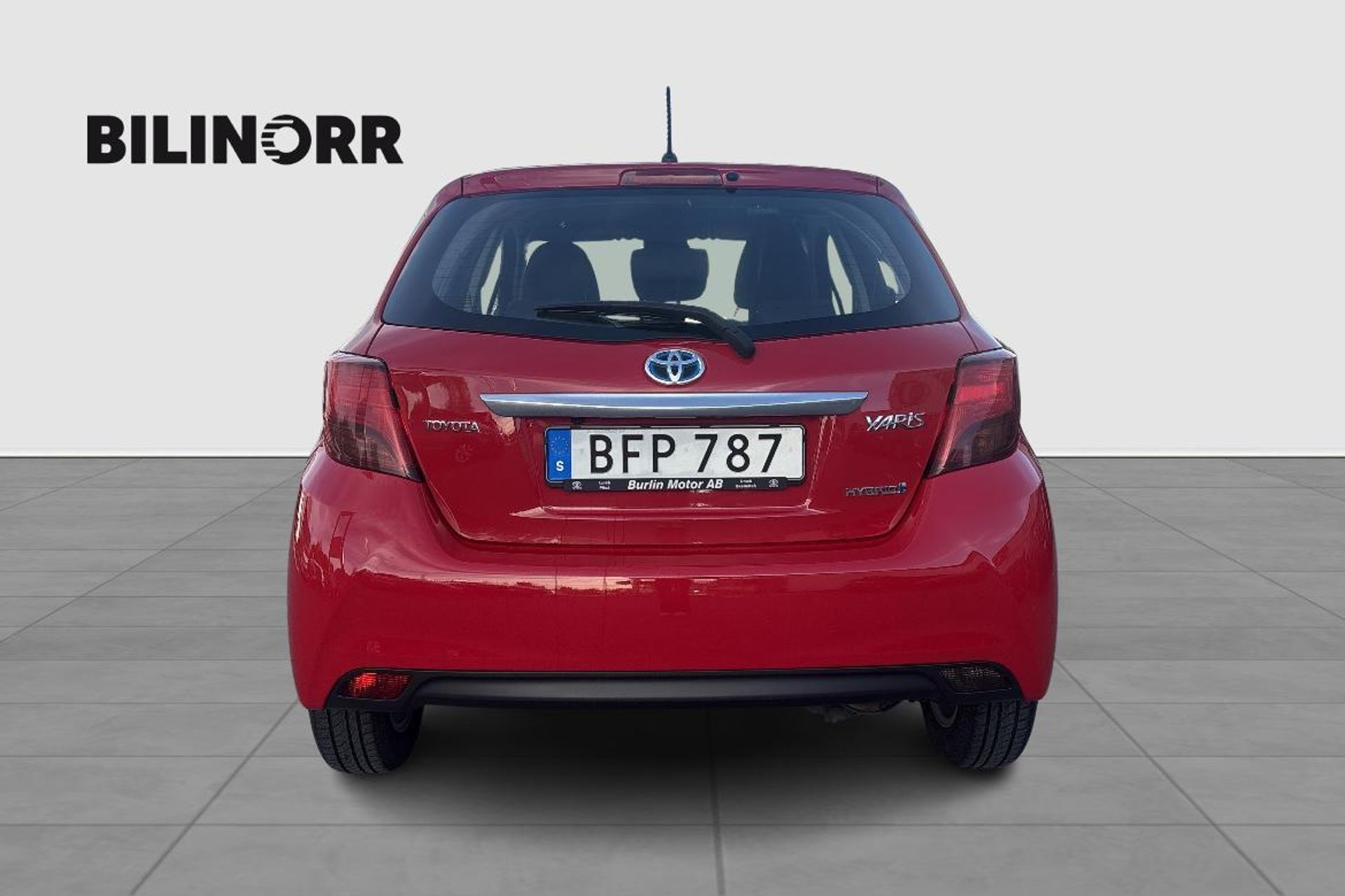 Toyota Yaris Hybrid e-CVT 2016, bild 5/10