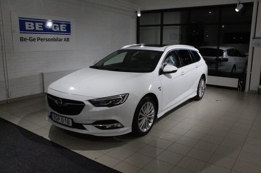 Bild 1 av Opel Insignia Sports Tourer OPC 4x4 2.0 209HK Drag Panorama