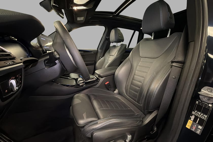 Bilde 2 av BMW iX3 Msport, Skinn, Pano, Harmann, ACC, Headup, Laser