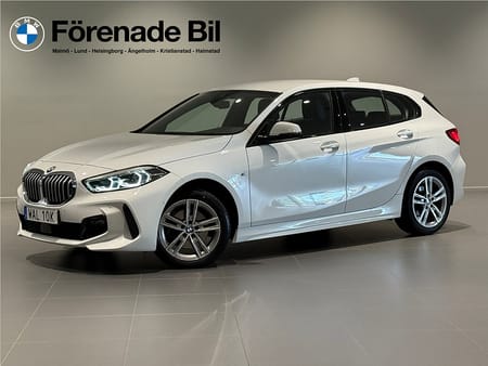 BMW 118i 118 M Sport Aut Adpt Farth ParkAssist Rattvärme LED 17"