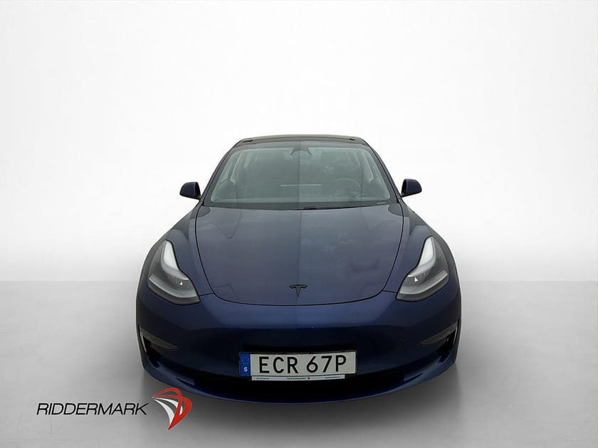 Bild 3 av Tesla Model 3 Long Range AWD Svensksåld Panorama