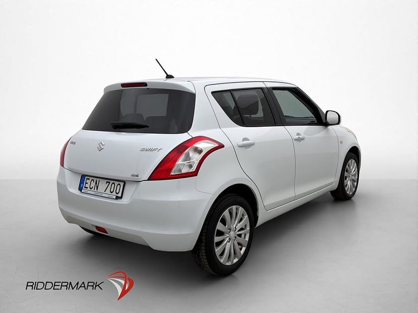 Bild 5 av Suzuki Swift 1.2 DOHC 4x4 Bluetooth Värmare Keyless Fart