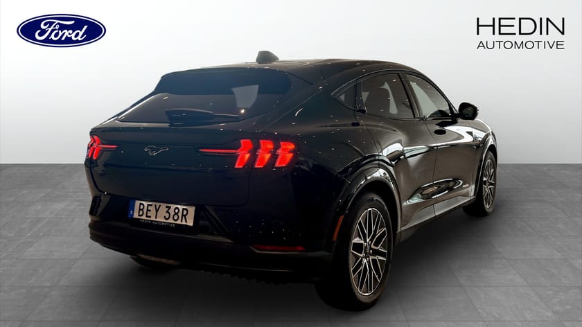 Bild 2 av Ford Mustang Mach-E Long Range CX727 26.00 PREMIUM RWD 276HK