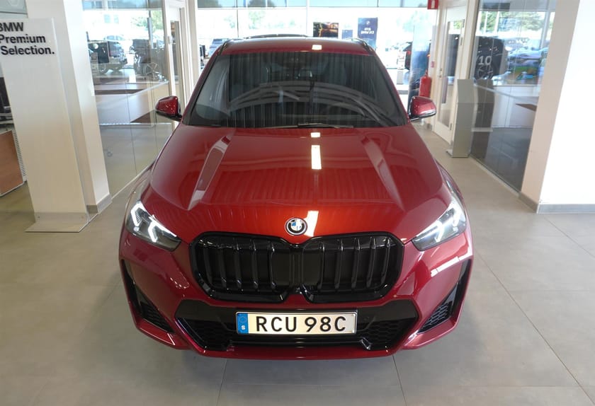 Bild 2 av BMW X1 xDrive25e M Sport Pro Business Ed Drag DA HUD