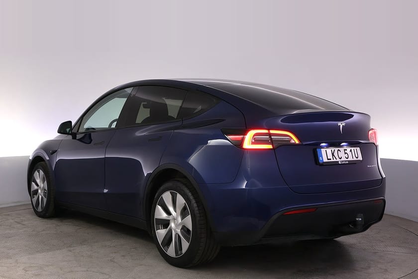 Bild 4 av Tesla Model Y Long Range AWD Uppg. Autopilot Pano Drag