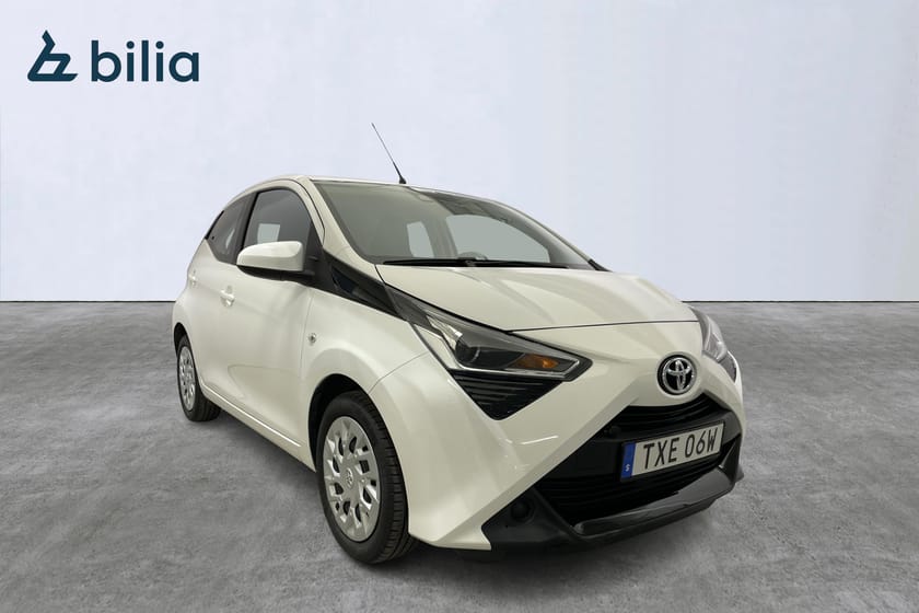 Bild 3 av Toyota Aygo 1.0 X-Play / M&K-Värmare / 10år garanti