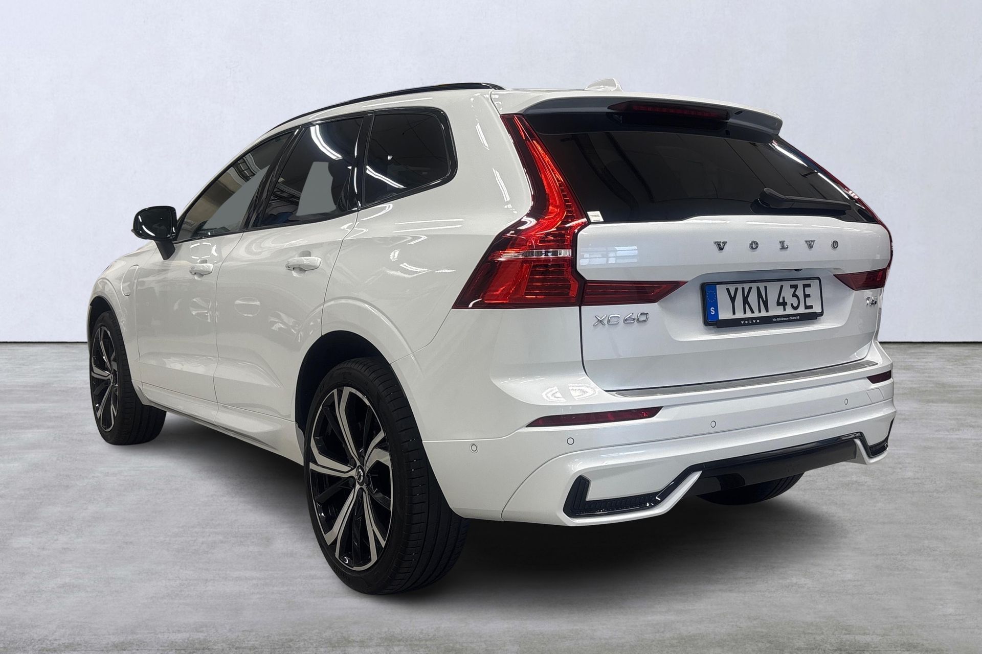Volvo XC60 T6 Plus Dark Edition 2025, bild 4/10