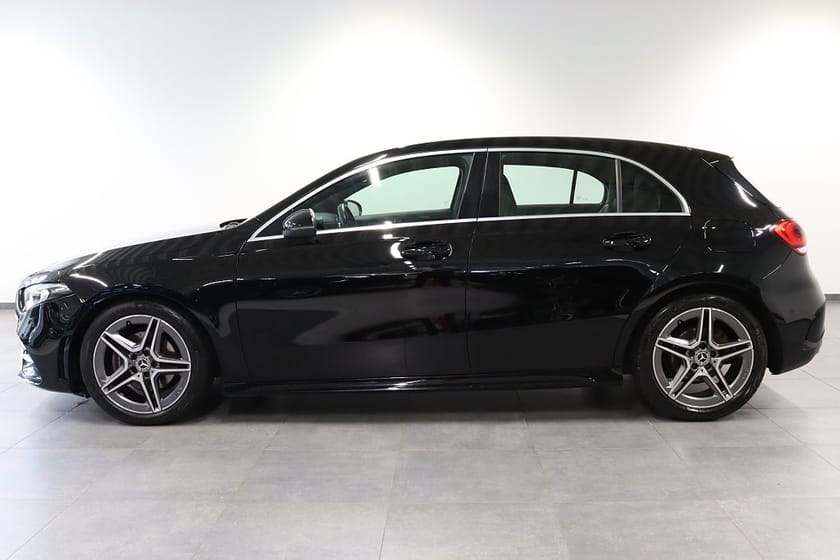 Bild 3 av Mercedes-Benz A 180 AMG Automat Wide Screen Euro 6