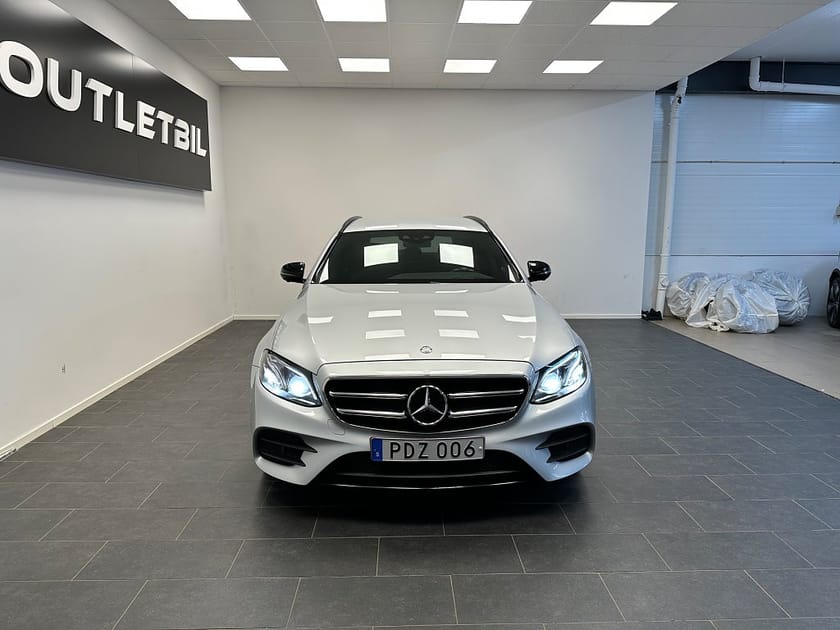 Bild 5 av Mercedes-Benz E 220 T d 194hk 9G-Tronic AMG Widescreen Värmare Drag 20"