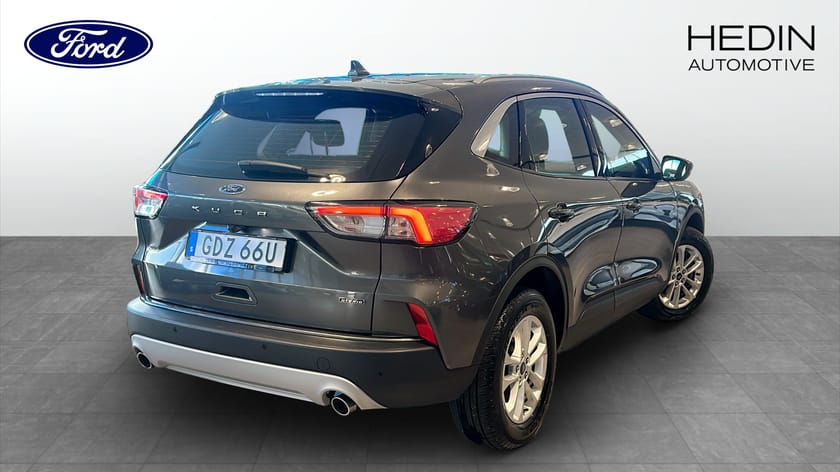 Bild 2 av Ford Kuga Plug-In Hybrid TITANIUM 2.5 FWD 225HK CVT