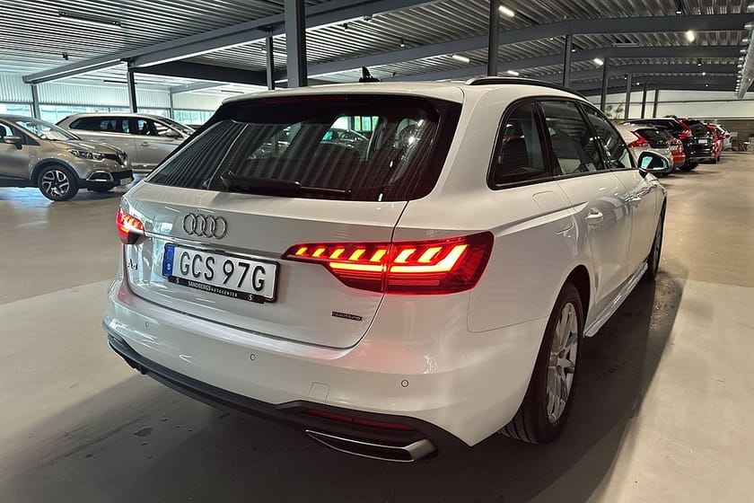 Bild 4 av Audi A4 Avant 40 TDI quattro Proline B-kamera Värmare Navi Drag