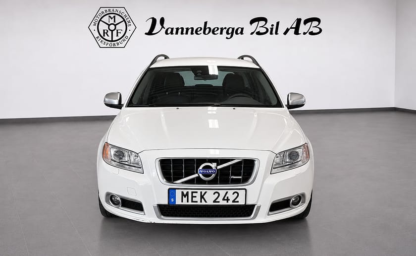Bild 2 av Volvo V70 D4 Geartronic R-Design Dynamic Edition Euro 5