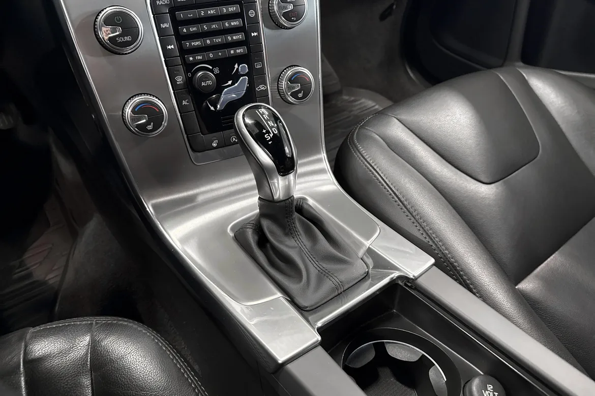 picture of a car