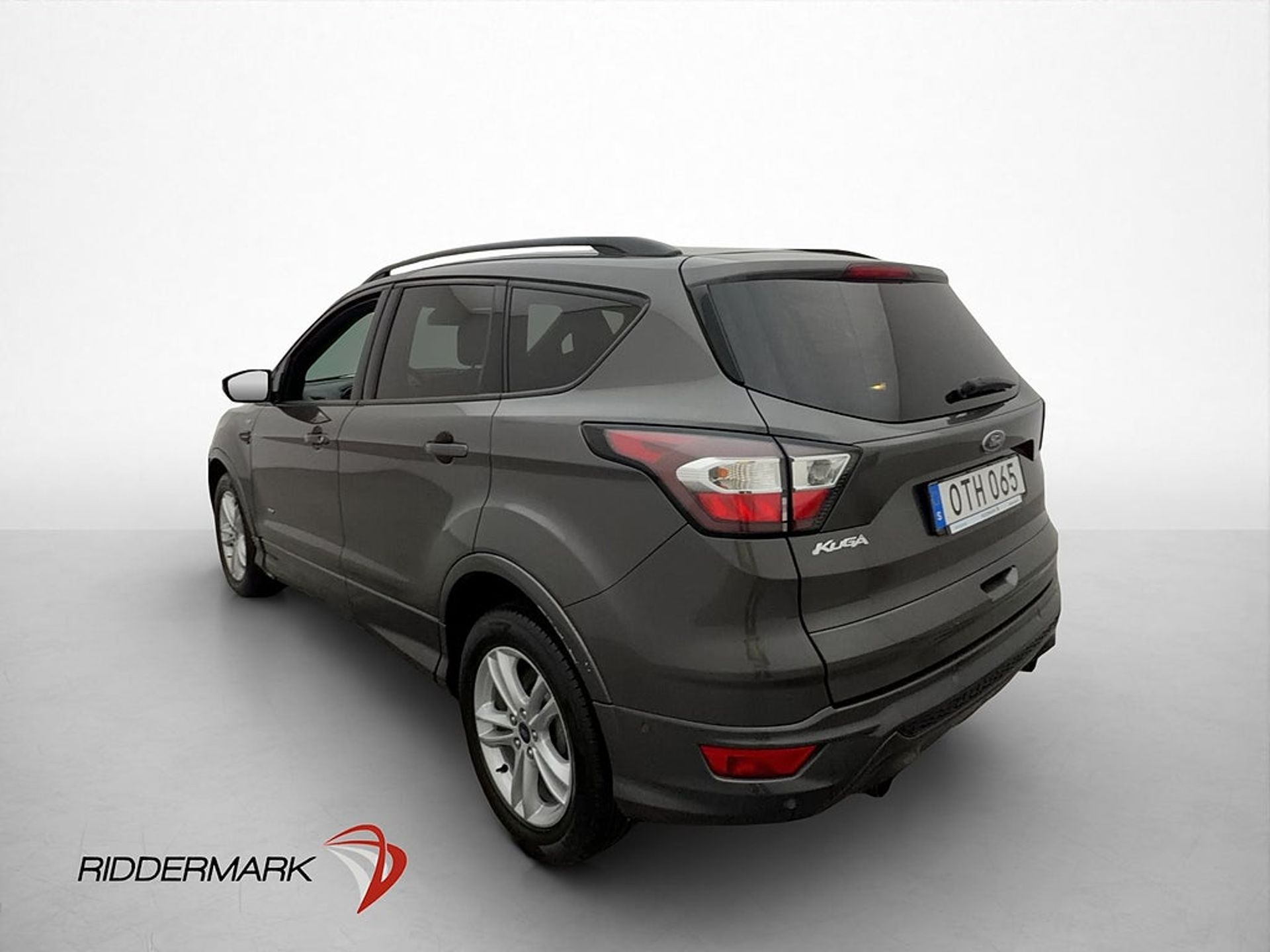 Ford Kuga 2.0 TDCi AWD ST-Line 2017, bild 5/10