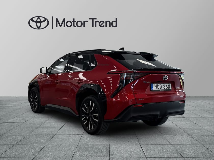 Bild 2 av Toyota bZ4X AWD EXECUTIVE PANORAMA BITONE
