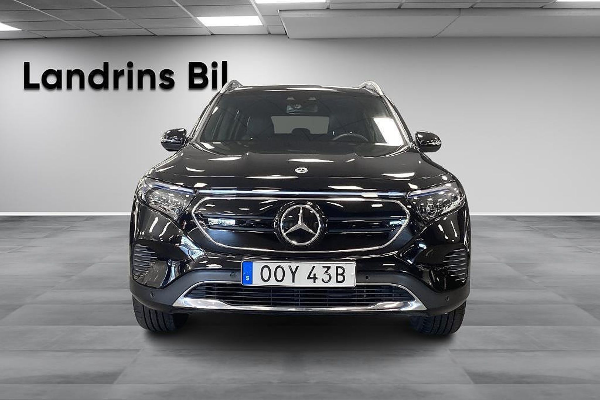 Mercedes-Benz EQB 300 Progressive 2023, bild 2/10