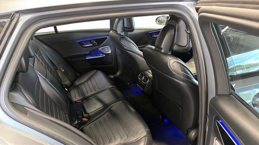 Bild 5 av Mercedes-Benz C 300 T e C300 AMG Line Premium Night Package Drag Adaptiv