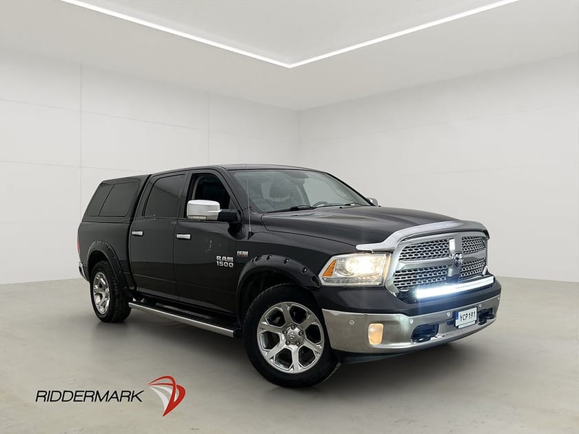 Bild 3 av RAM 1500 Crew Cab Dodge Laramie V8 4x4 Värmare Luft L-Släde Kåpa Moms