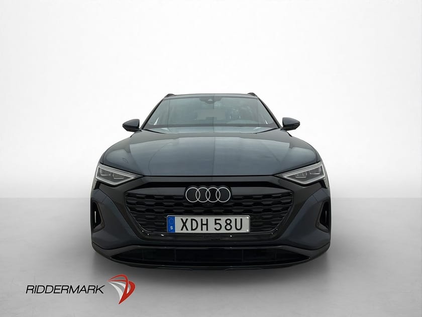 Bild 3 av Audi Q8 50 e-tron quattro 340hk Pano 360° Kamera CarPlay