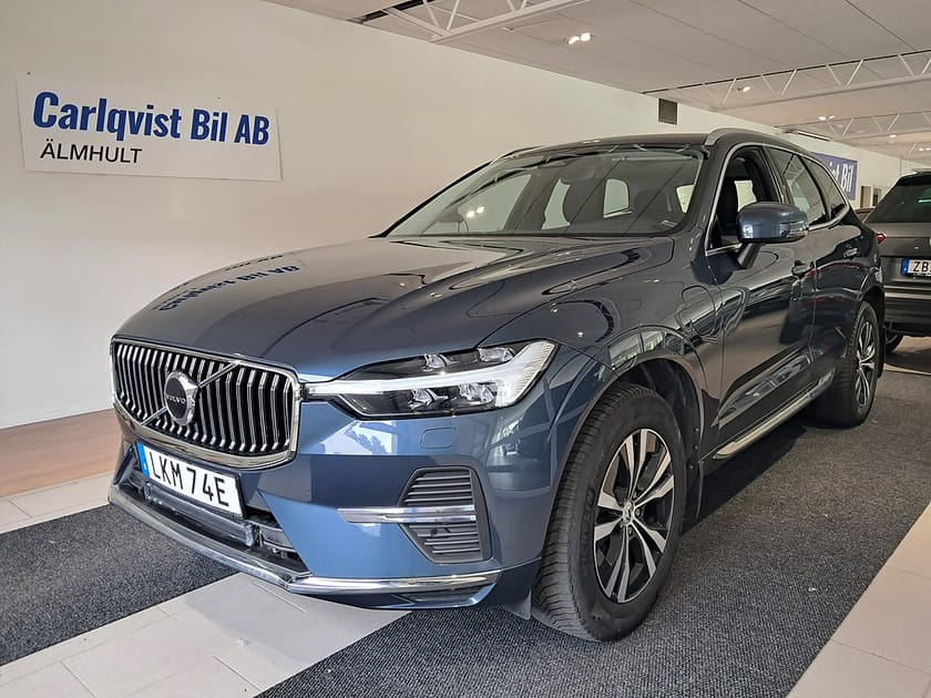 Bild 1 av Volvo XC60 T6 Recharge Core Bright plug in AWD 350HK 4x4 Panorama