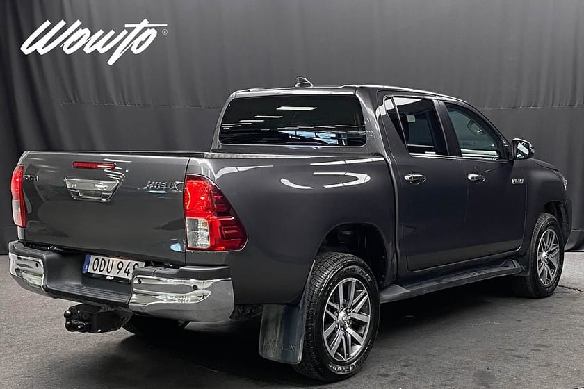 Bild 5 av Toyota Hilux Dubbelhytt DH 2.8 4WD 204HK Hero /Diffspärr /Moms