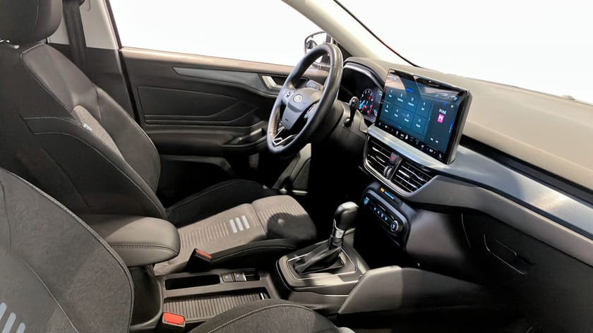 Bild 3 av Ford Focus Active Kombi 1.0T ECOBOOST MHEV 125HK E85 EDITION