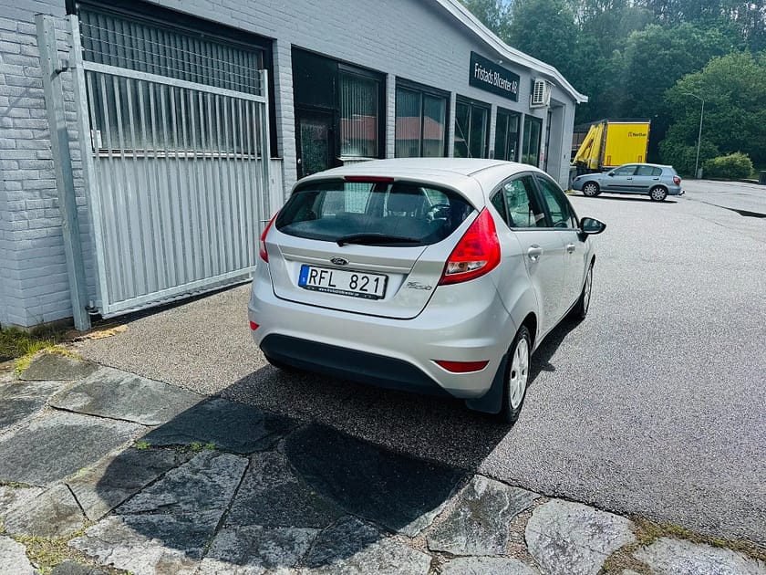 Bild 3 av Ford Fiesta 1.6 TDCi 95HK 5-D TREND / VÄRMARE