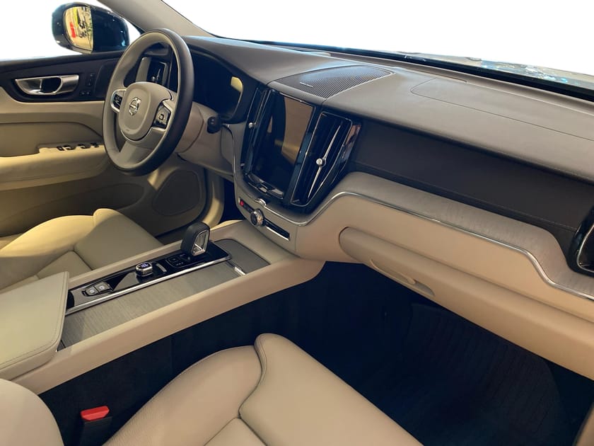 Bild 4 av Volvo XC60 Recharge T6 Ultimate Dark