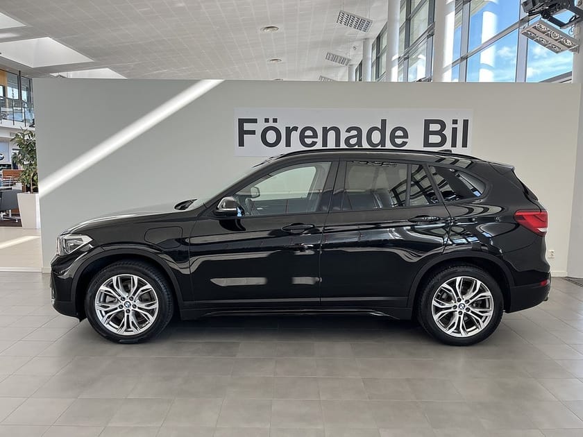 Bild 3 av BMW X1 xDrive25e